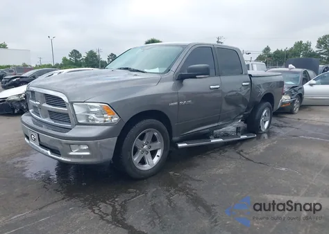 2010 Dodge Ram 1500 из США, поврежденный, VIN 1D7RB1CT0AS134077